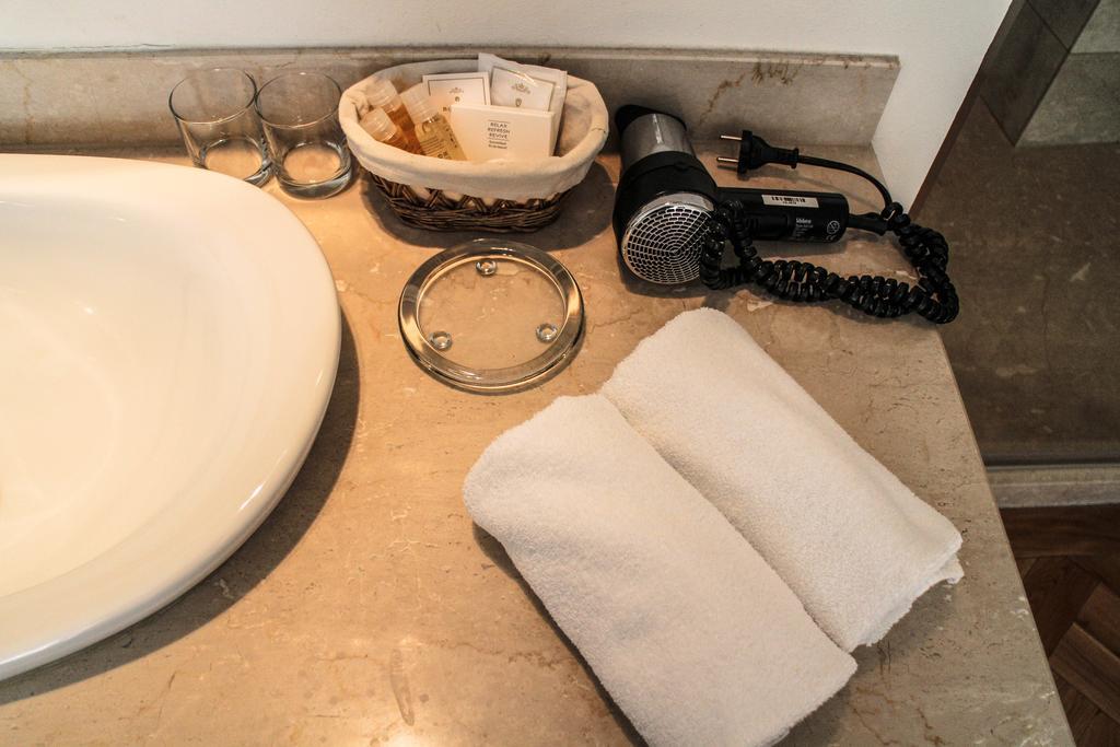 Jungmann Hotel Prague Ngoại thất bức ảnh