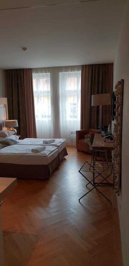 Jungmann Hotel Prague Ngoại thất bức ảnh
